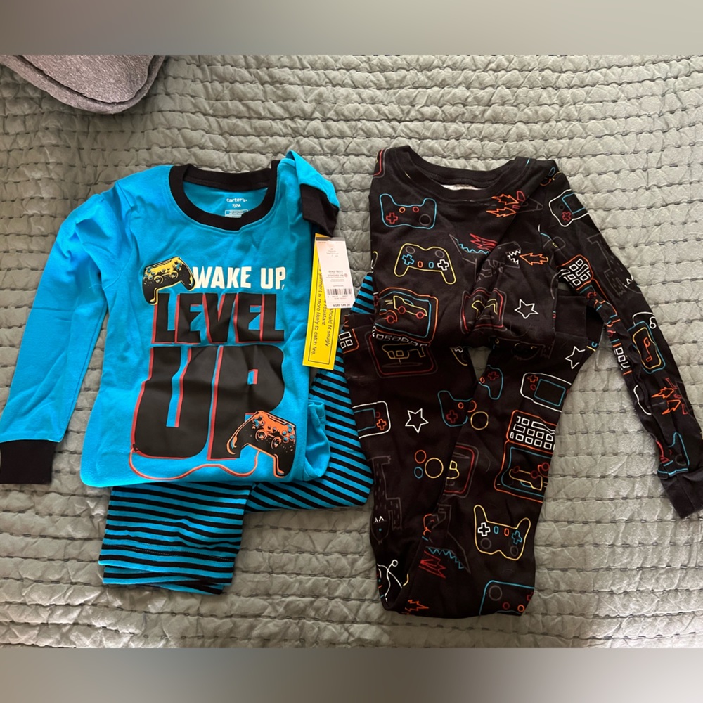 Boys 4pc Pajamas - Video Games Size 7